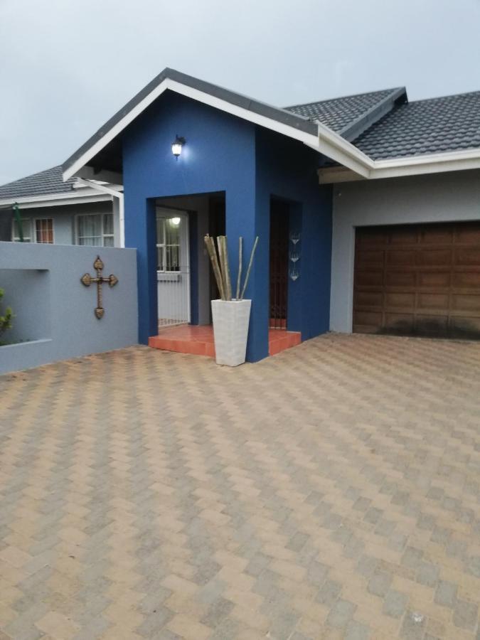 Platberg Self-Catering Bed & Breakfast Harrismith Exterior photo