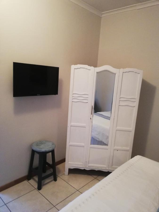 Platberg Self-Catering Bed & Breakfast Harrismith Exterior photo