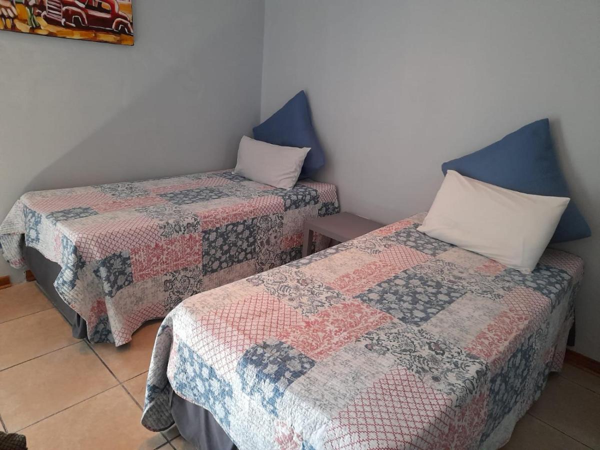 Platberg Self-Catering Bed & Breakfast Harrismith Exterior photo