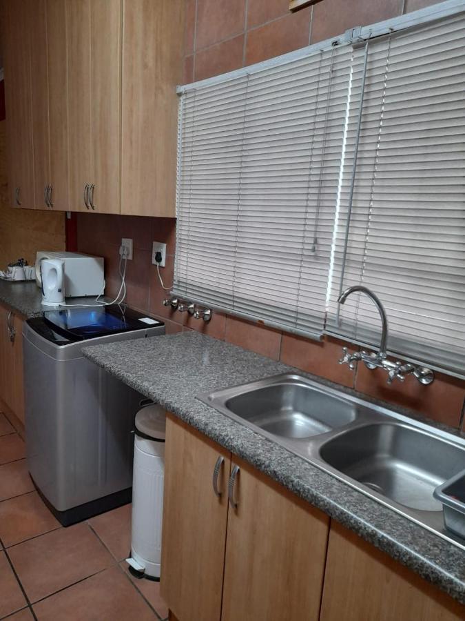 Platberg Self-Catering Bed & Breakfast Harrismith Exterior photo