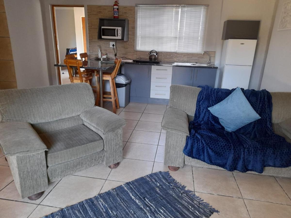 Platberg Self-Catering Bed & Breakfast Harrismith Exterior photo